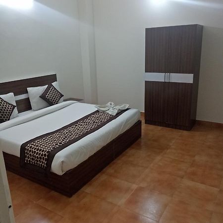 ניו דלהי Hotel Nathu Palace מראה חיצוני תמונה