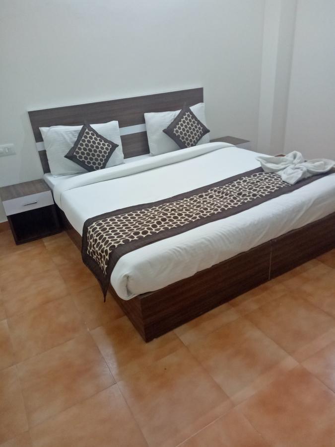 ניו דלהי Hotel Nathu Palace מראה חיצוני תמונה